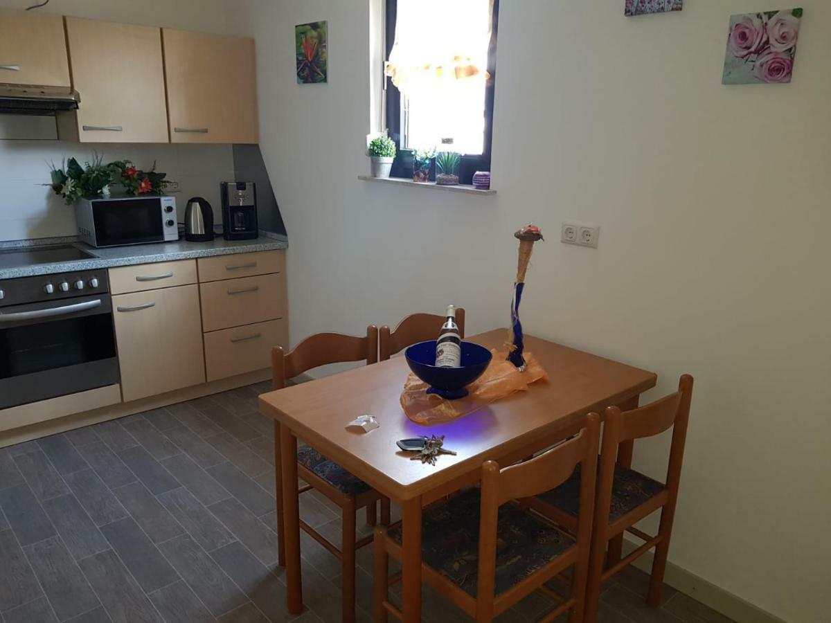 Ferienhaus Ixheim Bitscher Str.70 Zweibrucken Bagian luar foto