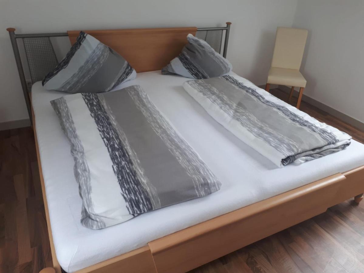 Ferienhaus Ixheim Bitscher Str.70 Zweibrucken Bagian luar foto